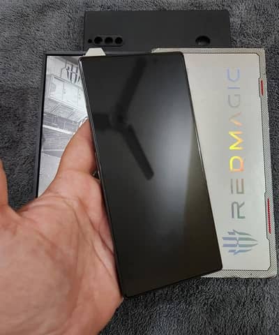 Red Magic 8pro 16gb Ram 512gb memory 0319/3220/605