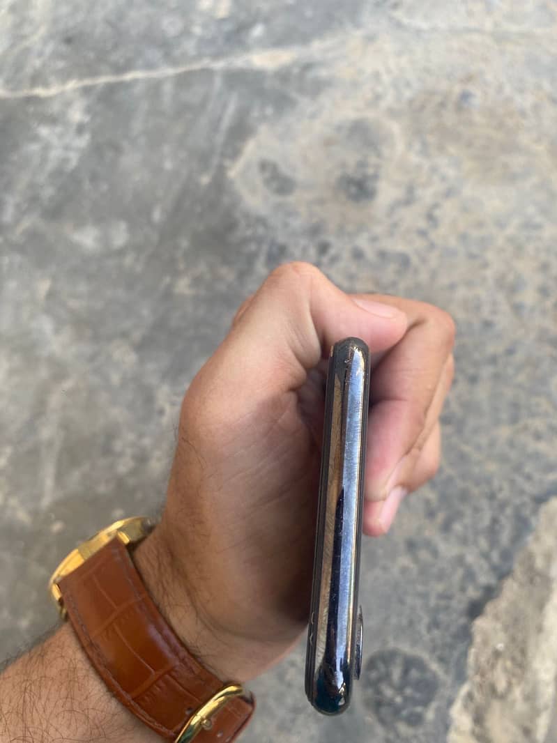 iPhone 4