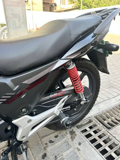 Honda cb150f