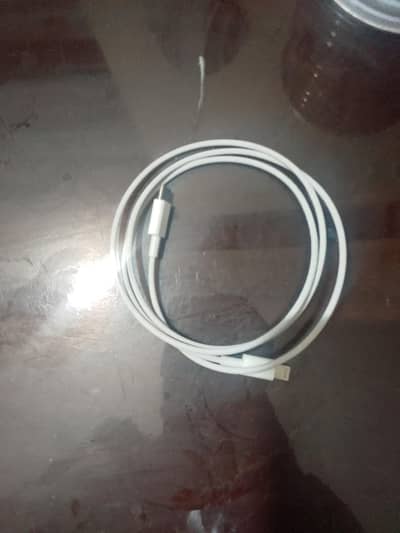 apple chargers and cable