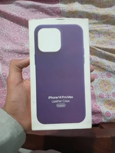 Iphone 14 pro max Leather case (madsafe)