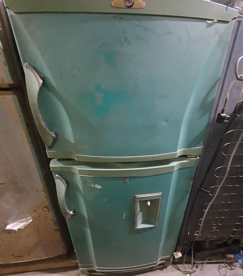 Pel refrigerator 0