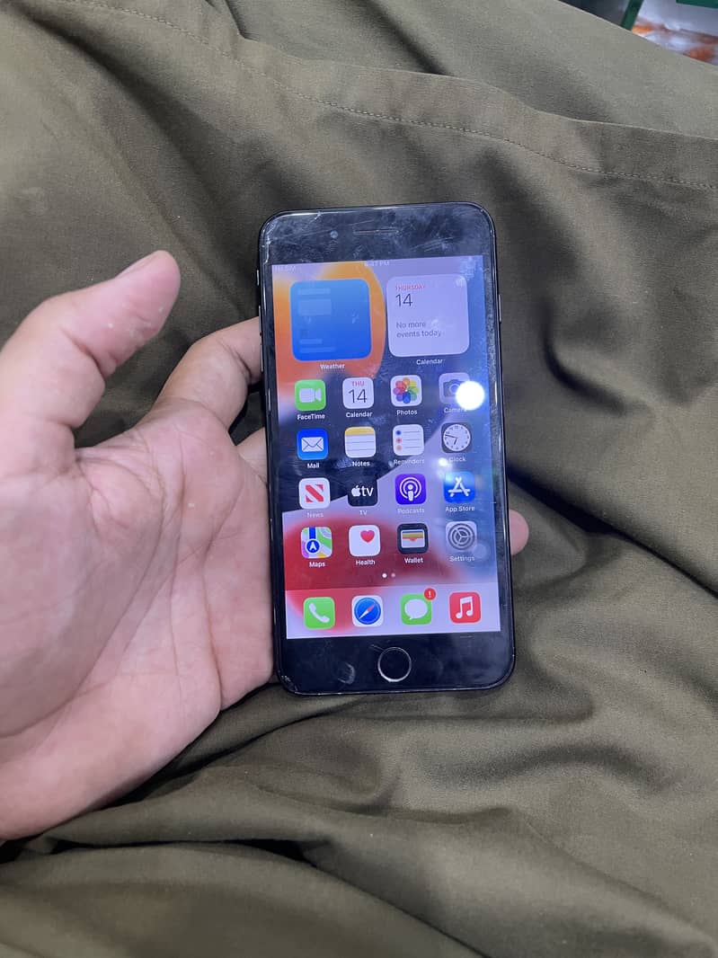 iPhone 7 Plus 0