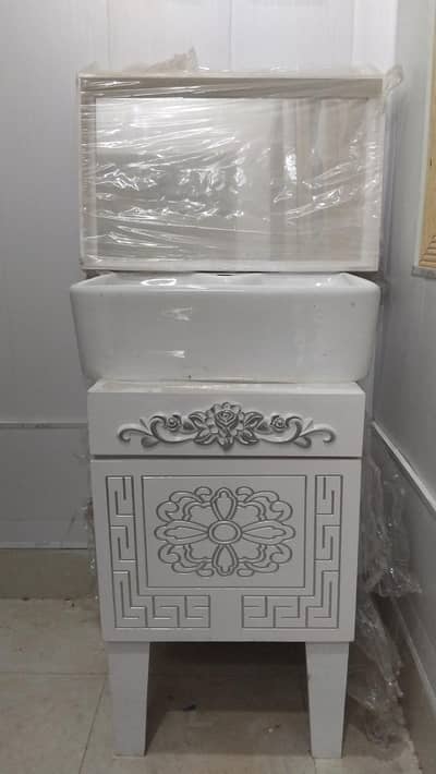 modren vanity new colour white