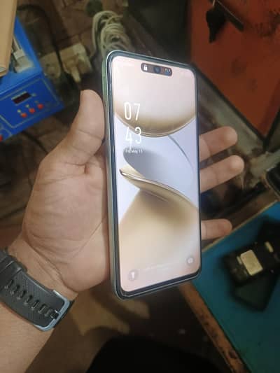  “Infinix Smart 9 HD – Fresh Condition – PTA Approved