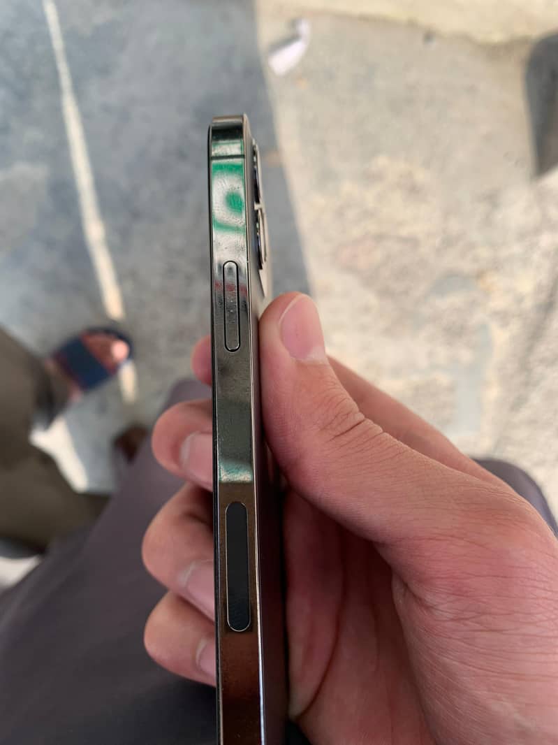 iPhone 12 pro 2