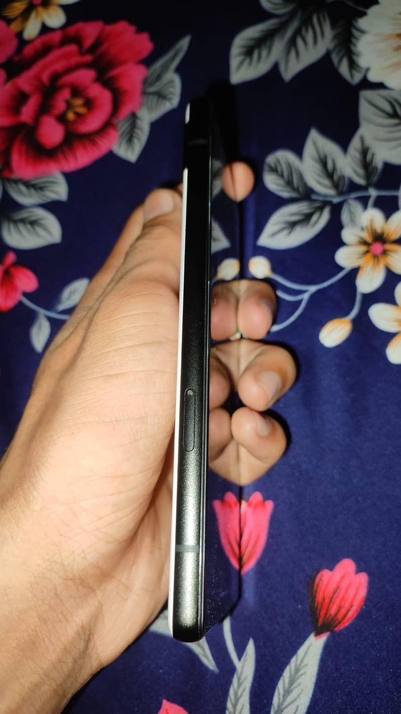 New google pixel 6a 3