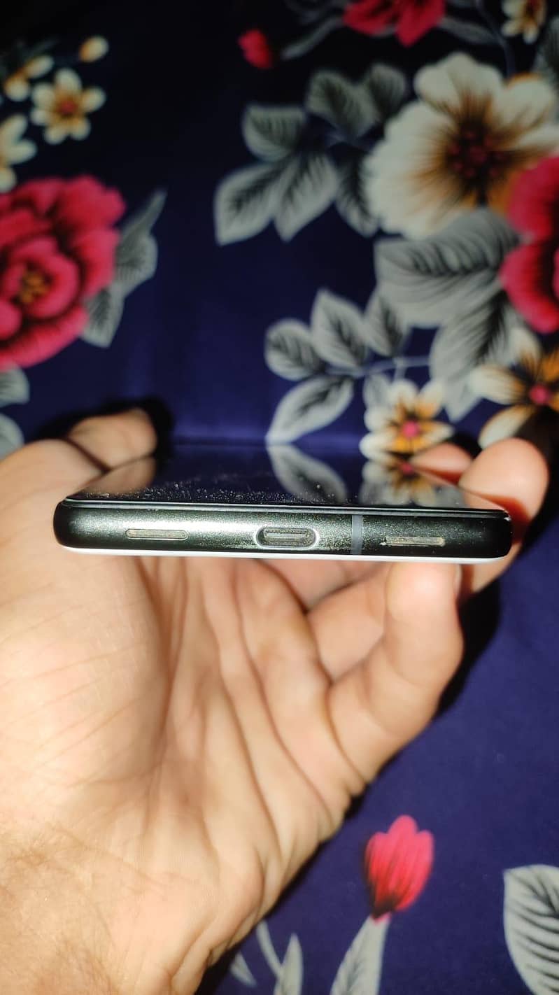 New google pixel 6a 4