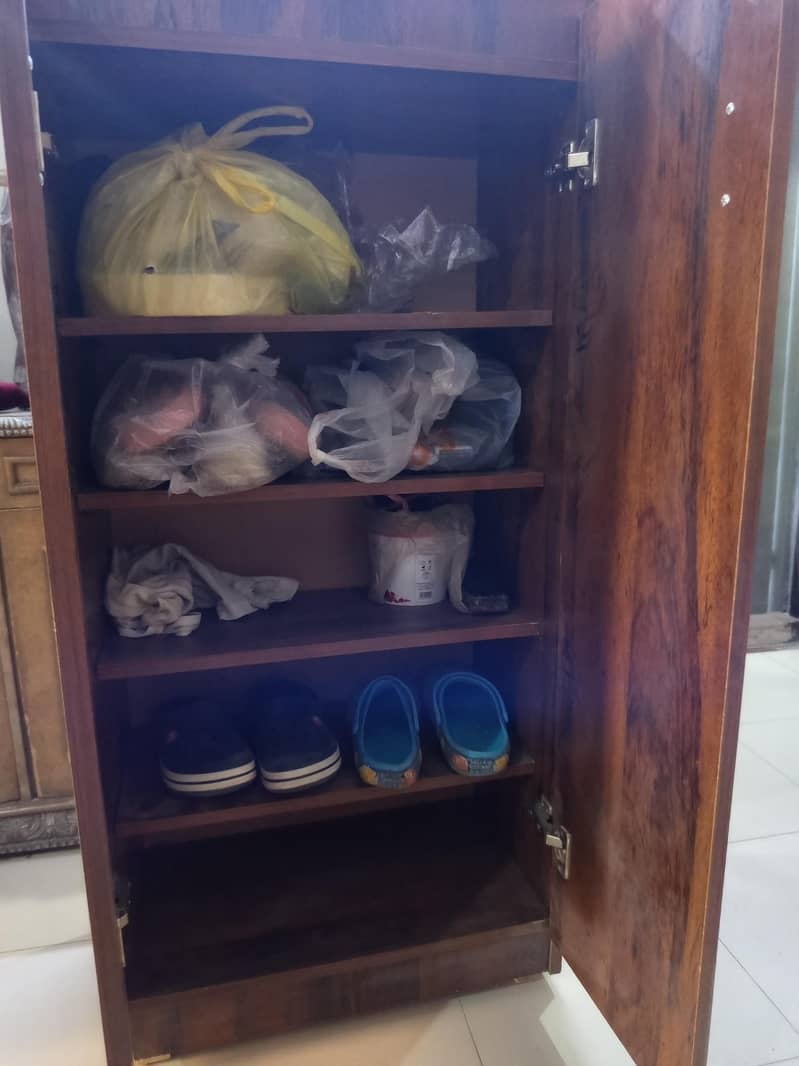 Shoe rack 2