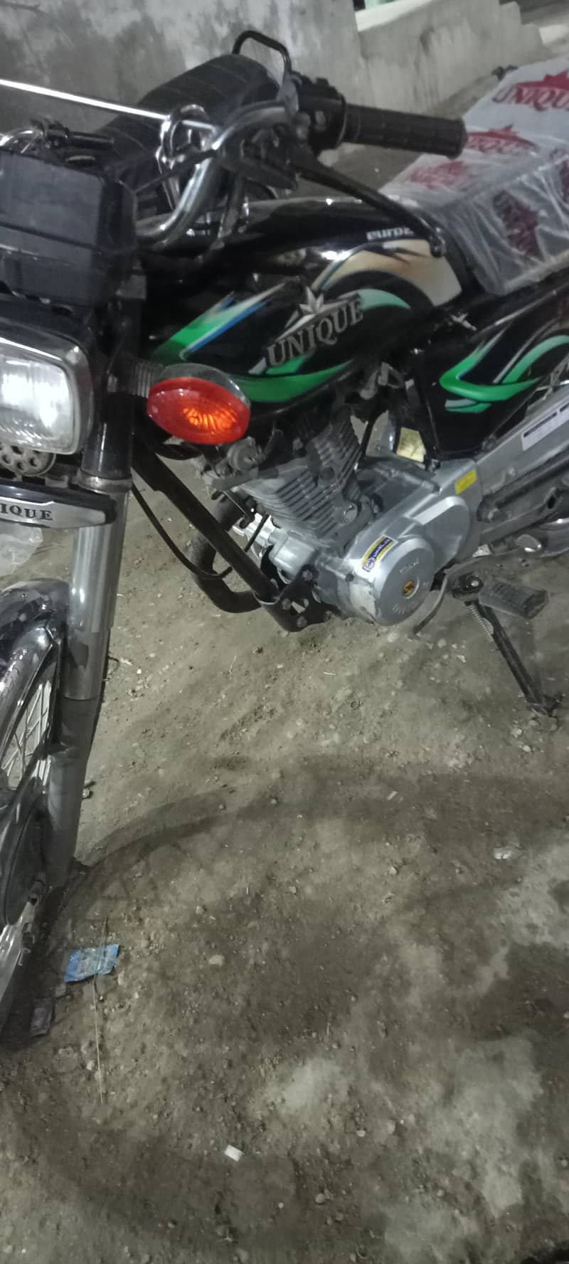 unique 125 3