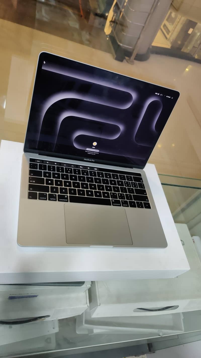 Apple MacBook pro 2017 2