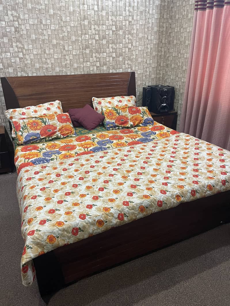 Bed with Dressing table 1