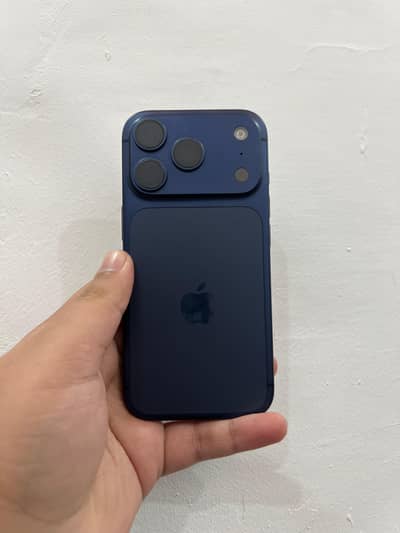 Iphone 17 Pro FOR SALE!