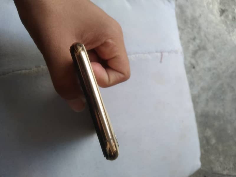 Iphone 11 pro max 5