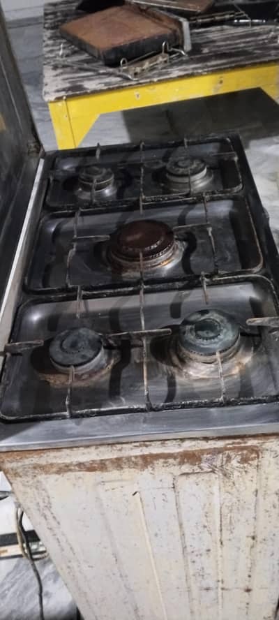 SKY Flame  5 burner stove and gas  oven