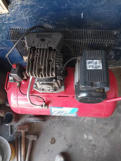 Heavy duty air compressor for sale excellent working condition