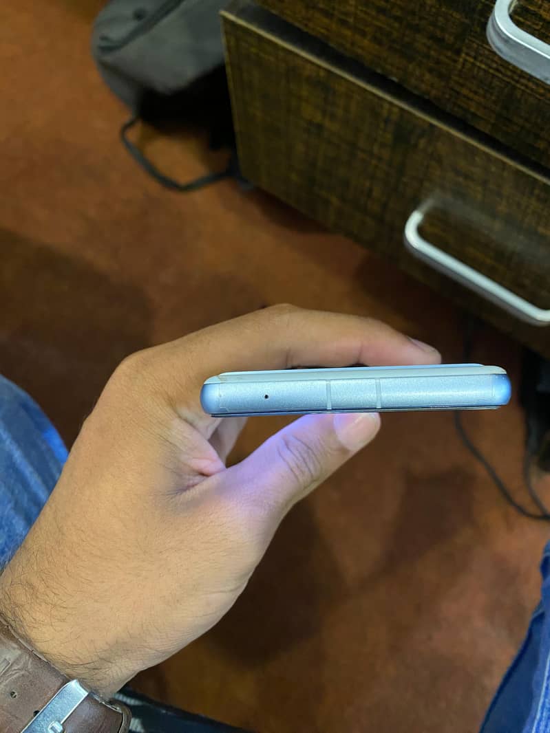 google pixel 7a 4