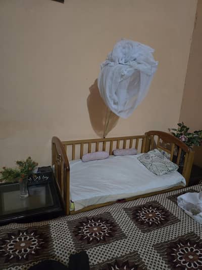 Baby cot