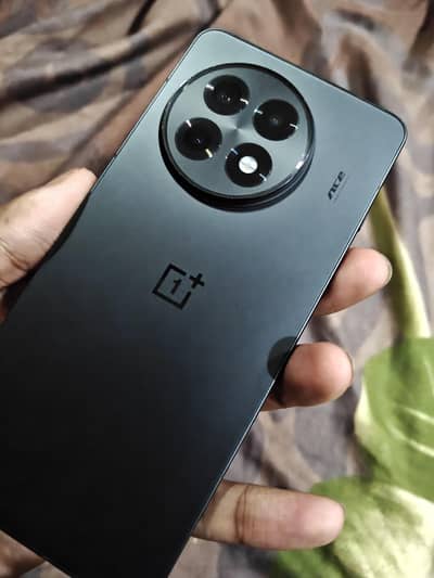 OnePlus ace 5 13R 12GB 256GB