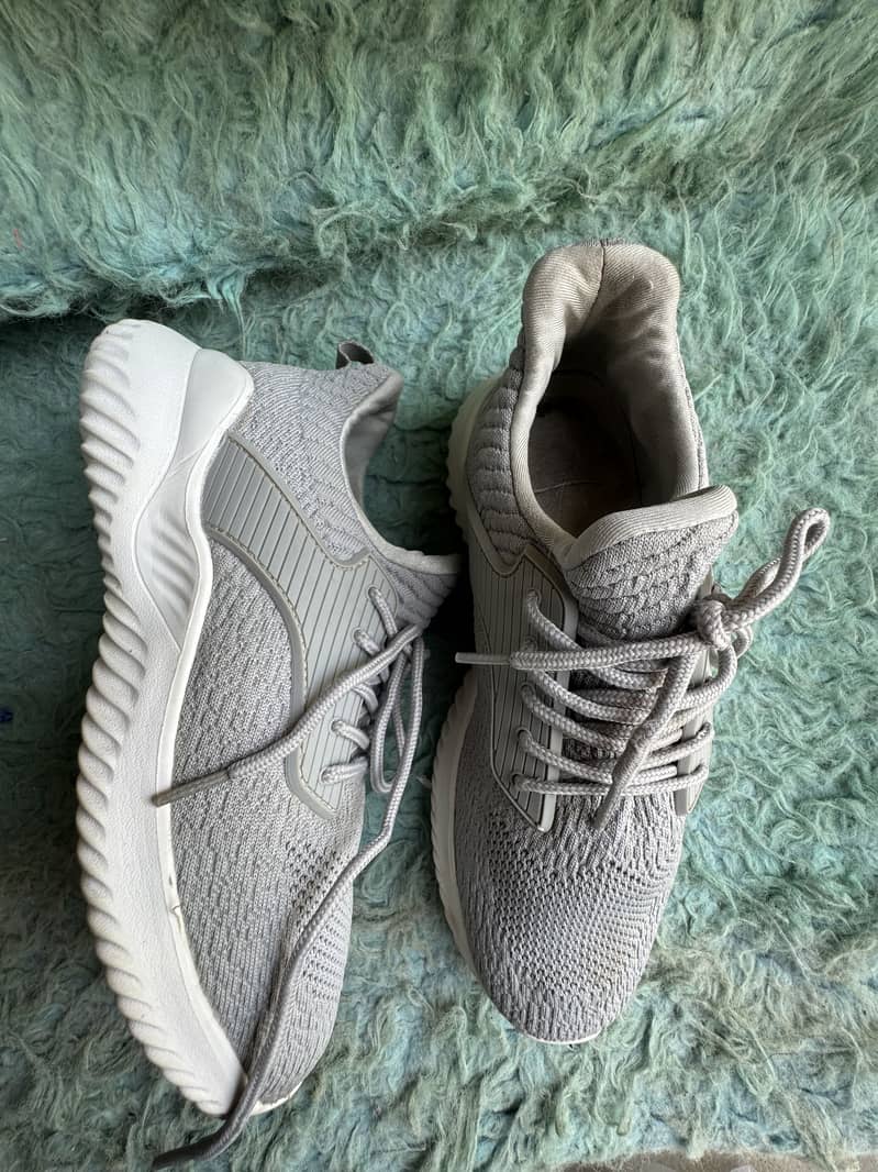 Thrift shoe 5