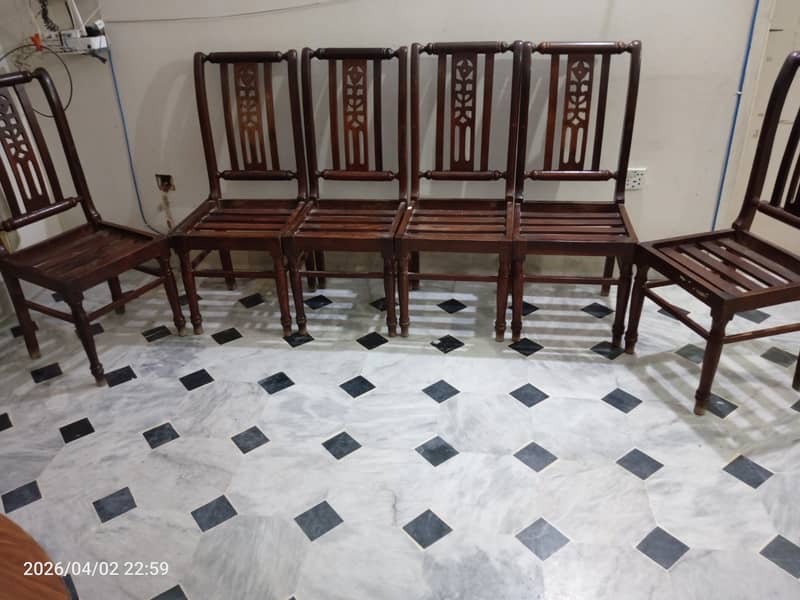 Dining table with chairs 3