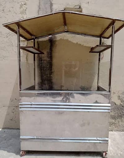 hotplate counter Bahir sa Sara steel ka counter hai