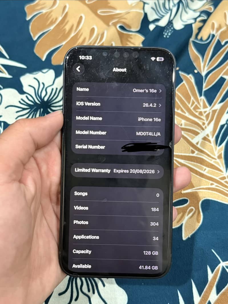 Iphone 16e 4