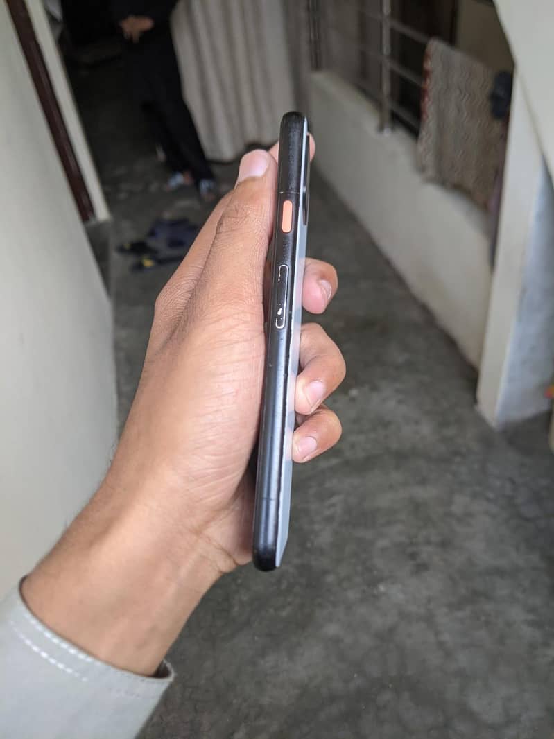 Google pixel 4 3