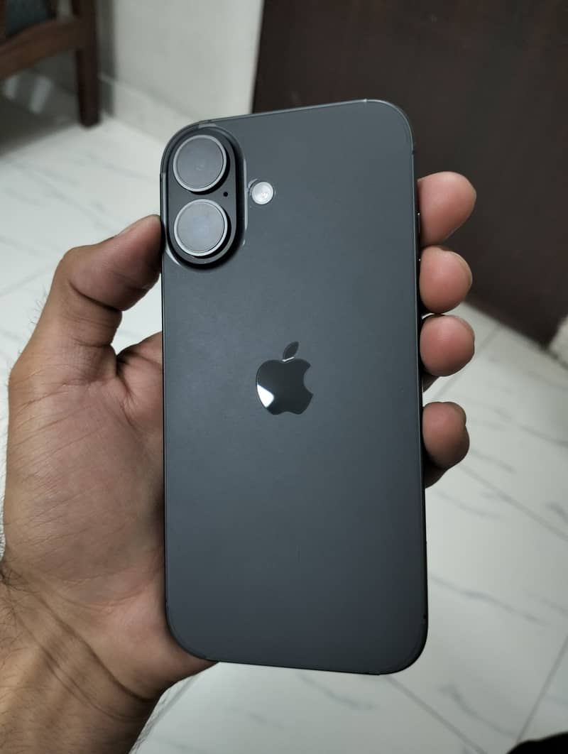 Apple iPhone 17 2