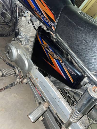 Honda CG 125 18 model for sale and exchange with honda CD