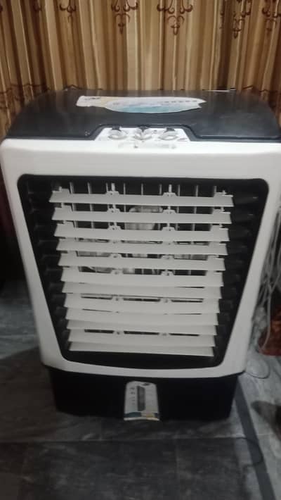LIKE NEW CONDITION