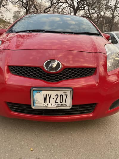 Vitz for sale