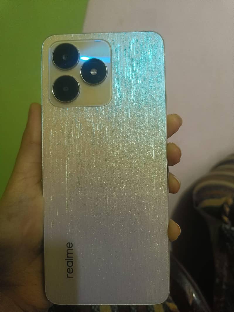 Realme C53 1