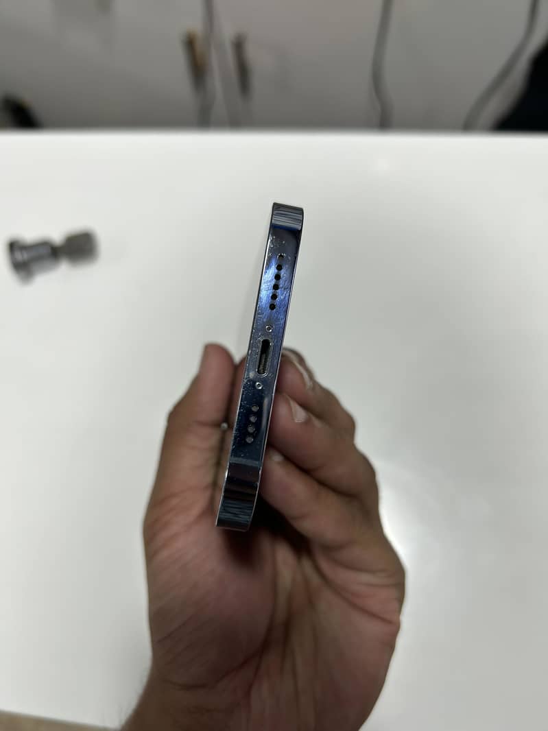 IPhone 13 Pro Max 4