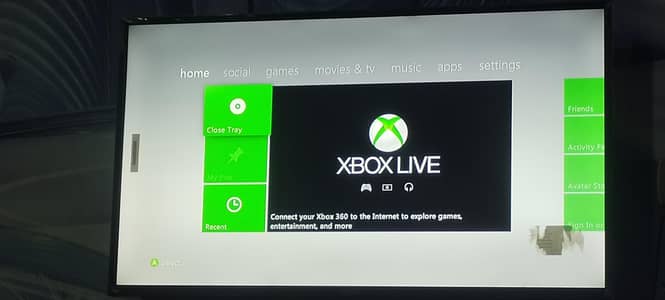 Xbox 360 with games