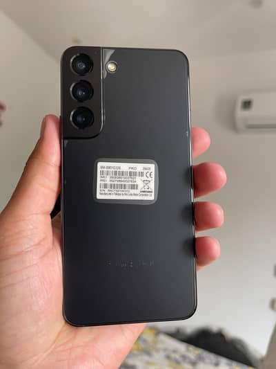 Samsung S22