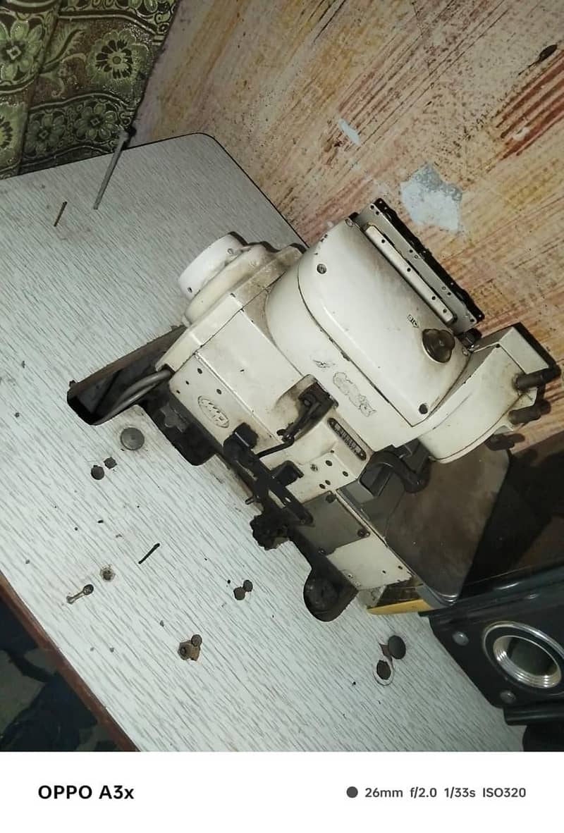 Overlock machine 1