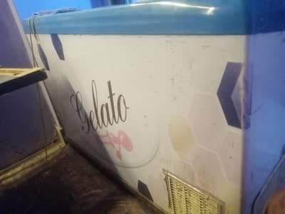 ice cream freezer