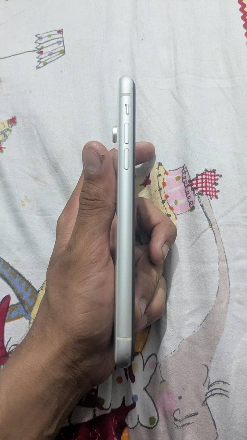 iphone xr 1