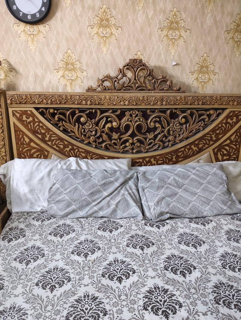 bedroom set 0