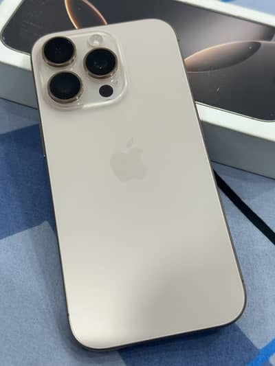 Apple iPhone 16 Pro 256GB JV – 9.5/10 Condition – Original Panel