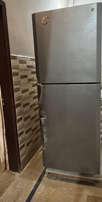 PEl refrigerator
