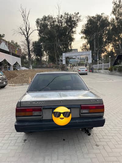 Nissan sunny 1988