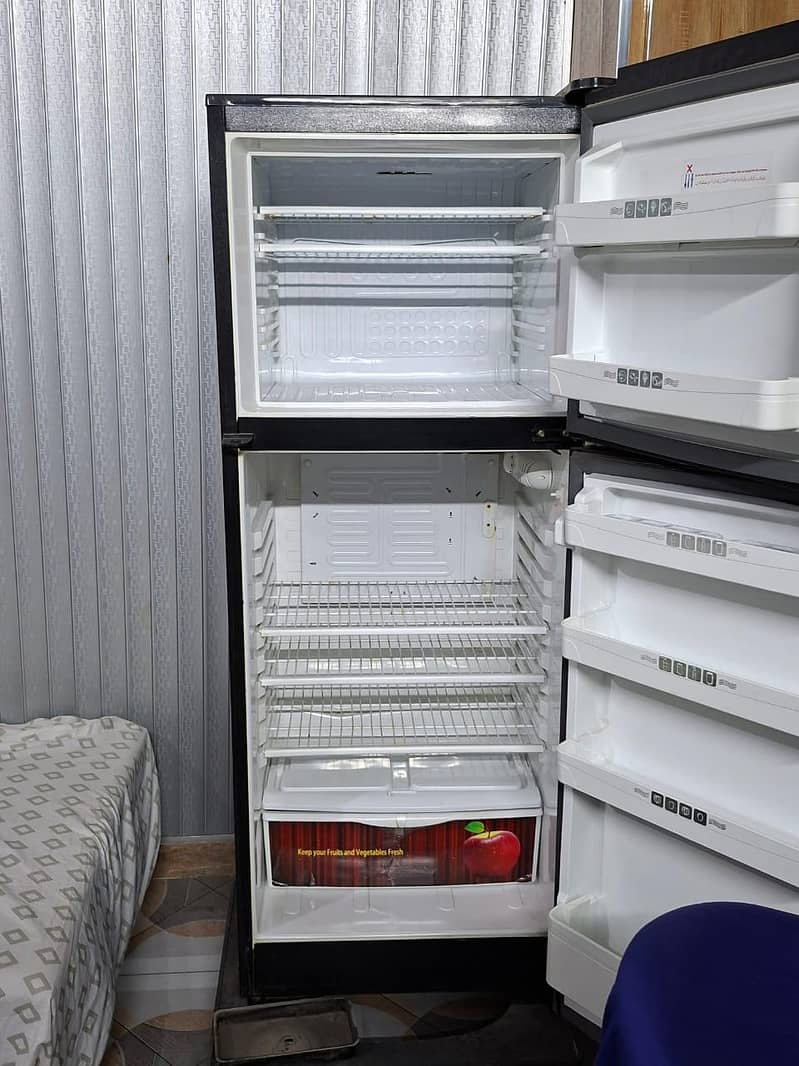 General fridge 2