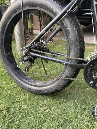  Customized Fat Tire Mountain Bike for Sale