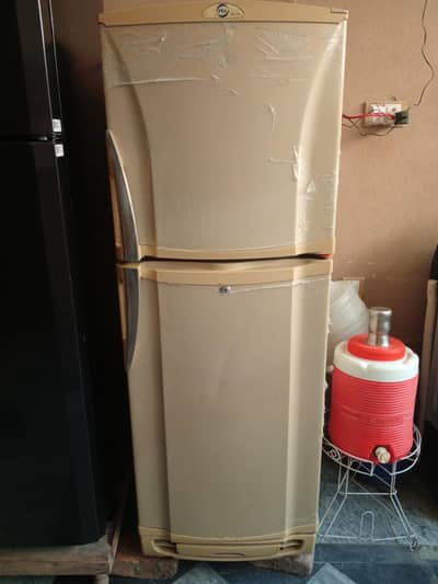 PEL 10CFT Fridge