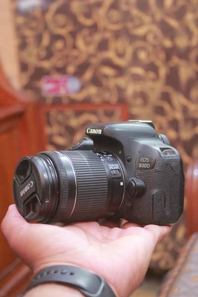 Canon 800D with 18-55mm STM Lens | Excellent Condition