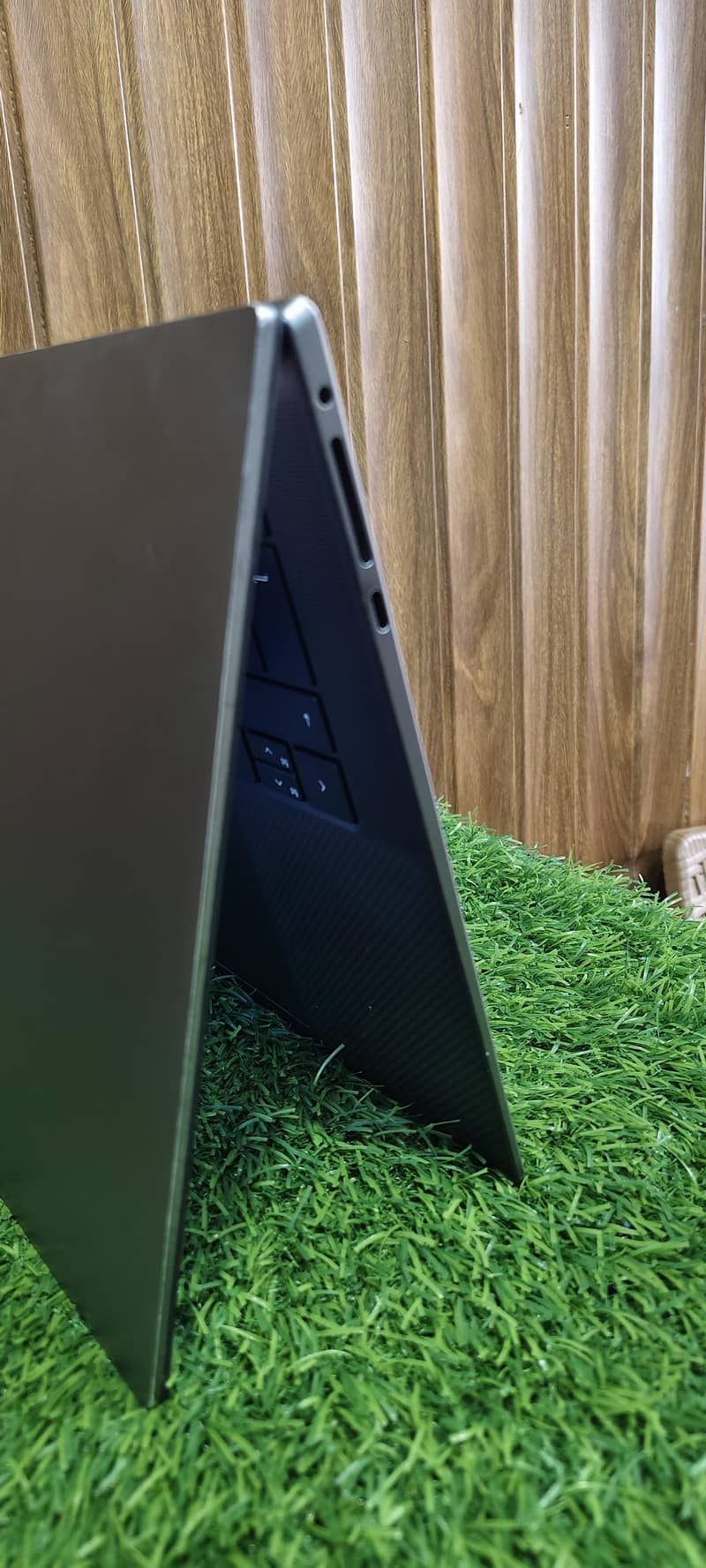 dell Precision 5560 2