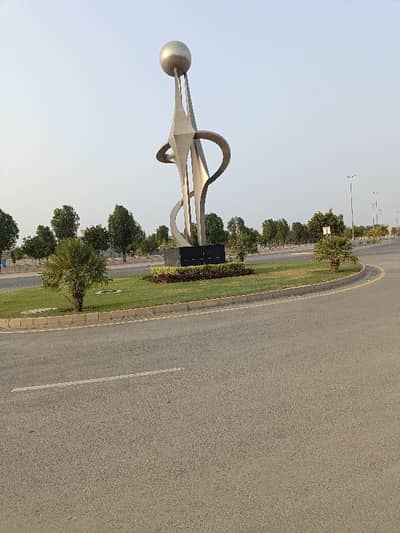Plot No 30# Ph3 8.5 Marla Very Near To Main Raiwnind Road For Sale