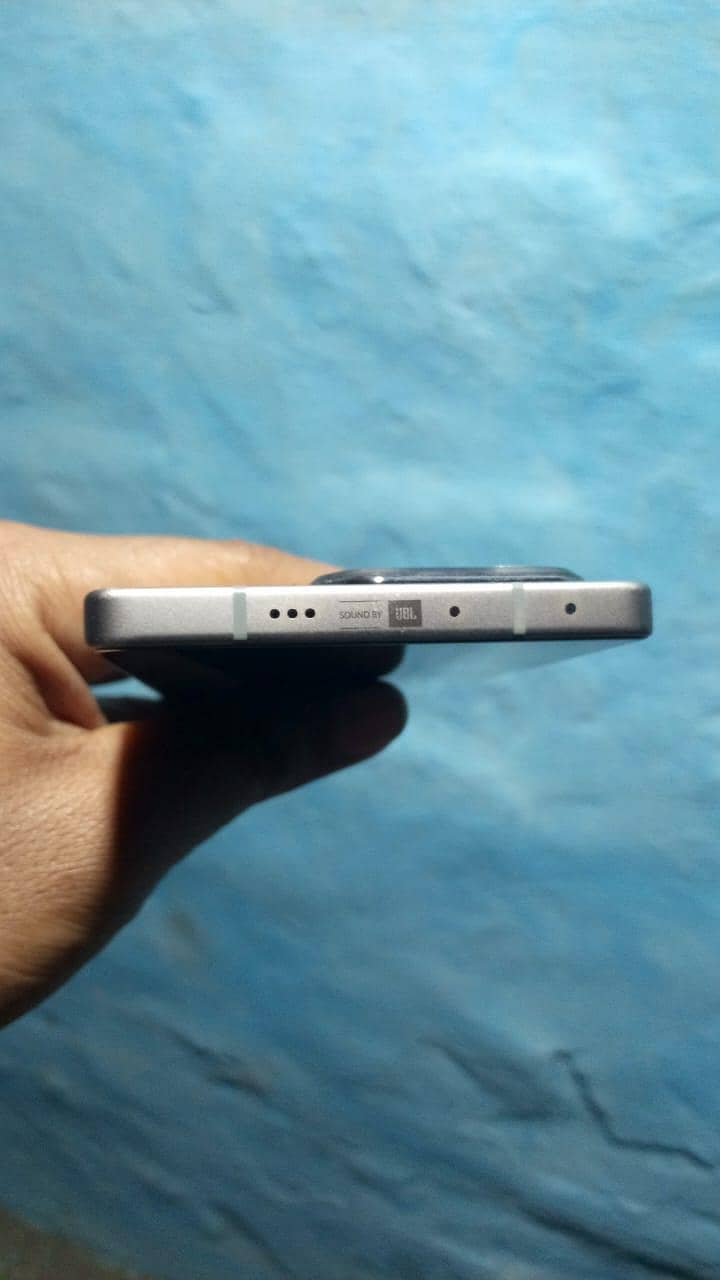 colour silver 5